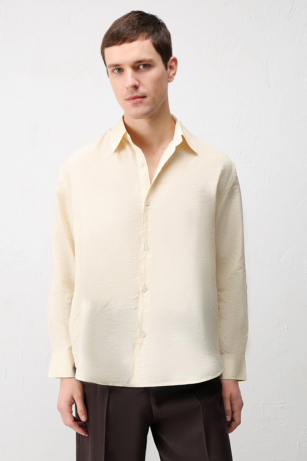 Modal Karışımı Rahat Kesim Erkek Gömleği Sarı