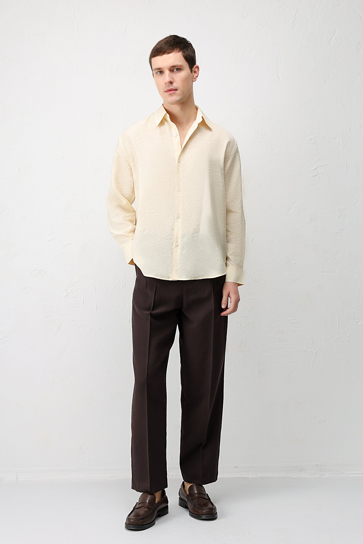 Modal Karışımı Rahat Kesim Erkek Gömleği Sarı