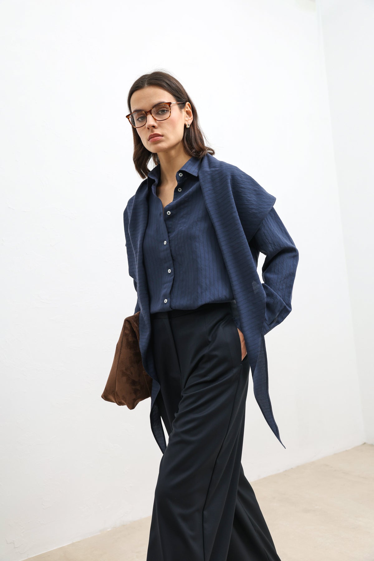 Cepli Kadın Gömleği Lacivert