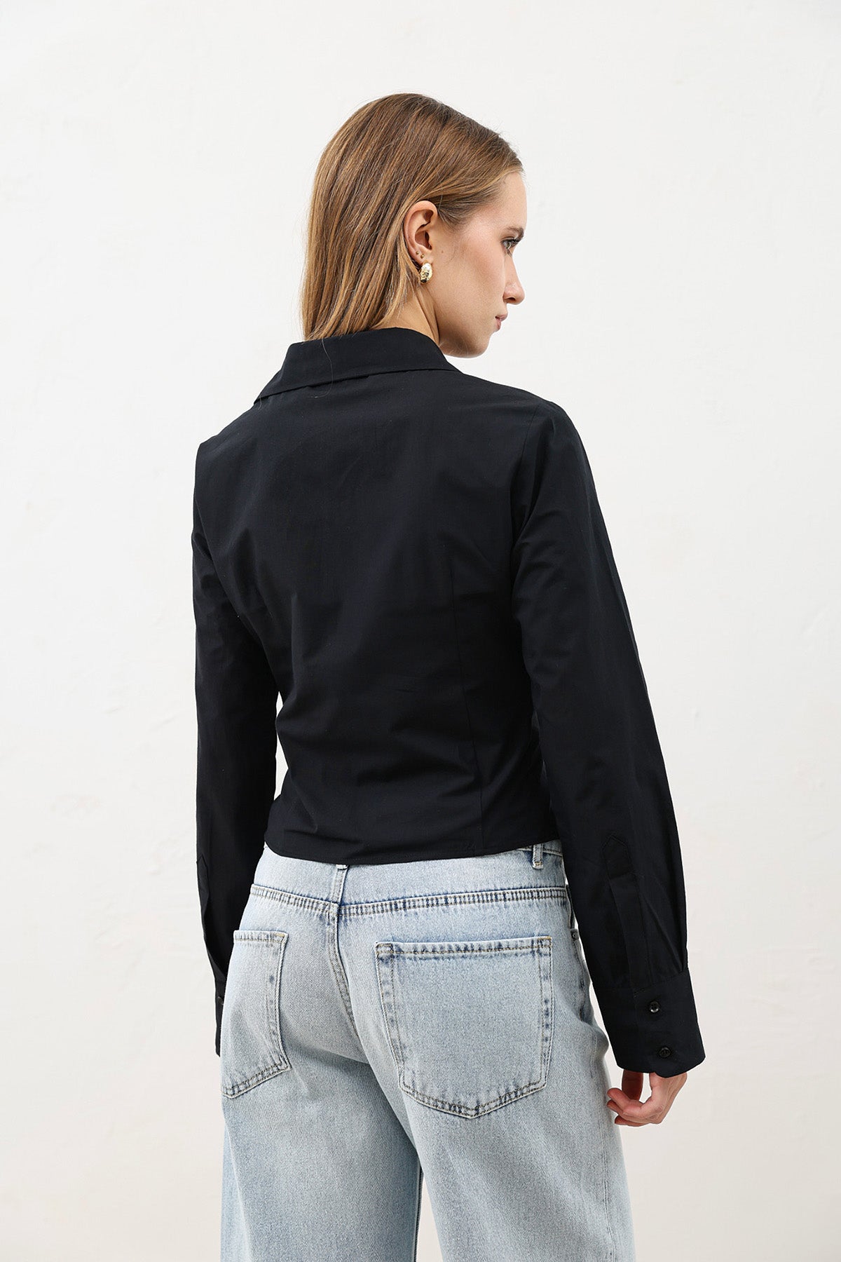 Büzgülü Poplin Kadın Gömleği Siyah