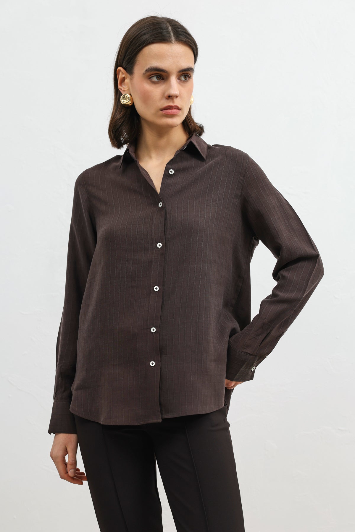 %100 Lyocell Çizgili Cepli Kadın Gömlek Koyu Kahverengi
