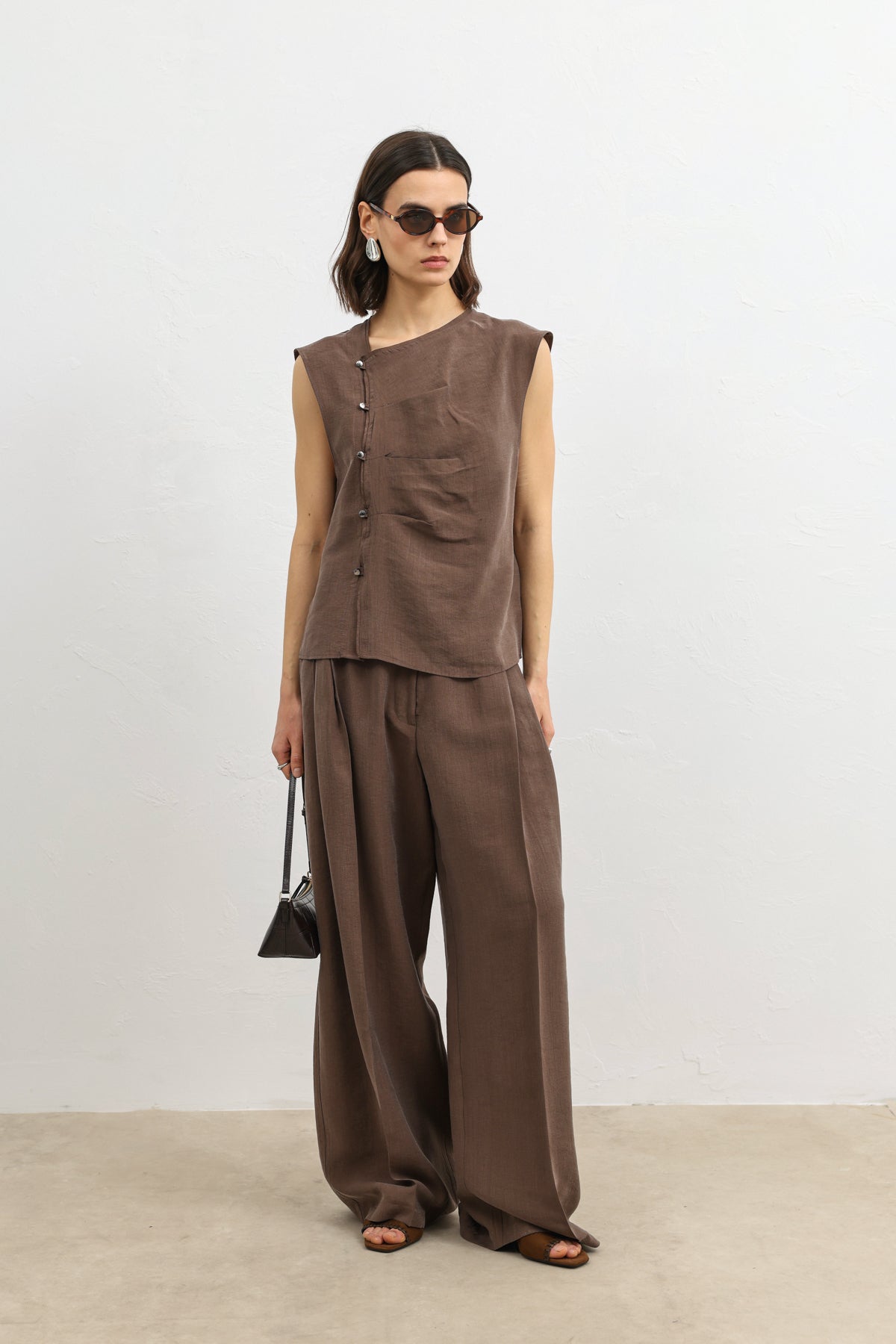 Likra Karışımlı Kahverengi Kadın Geniş Paça Pantolon