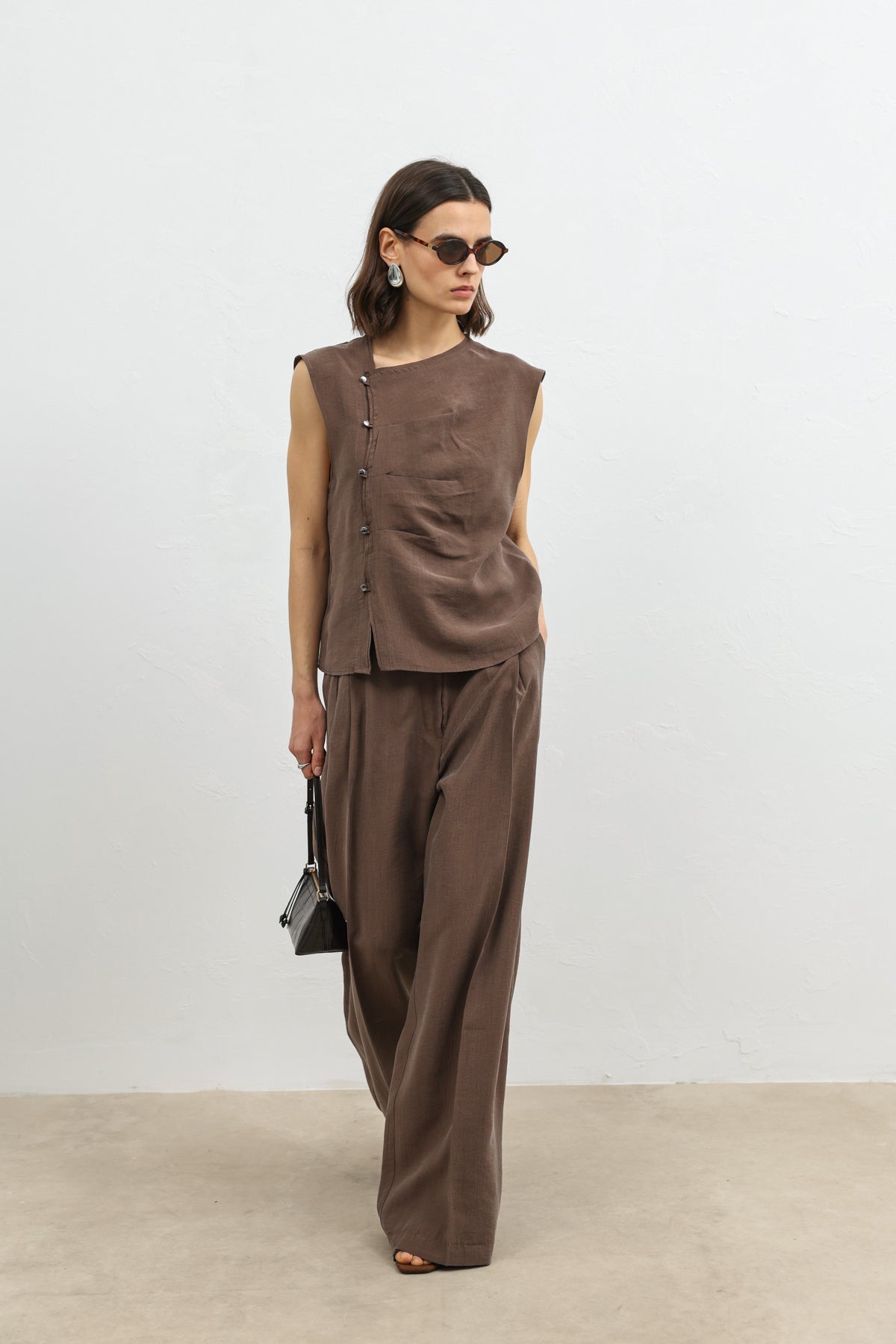 Likra Karışımlı Kahverengi Kadın Geniş Paça Pantolon