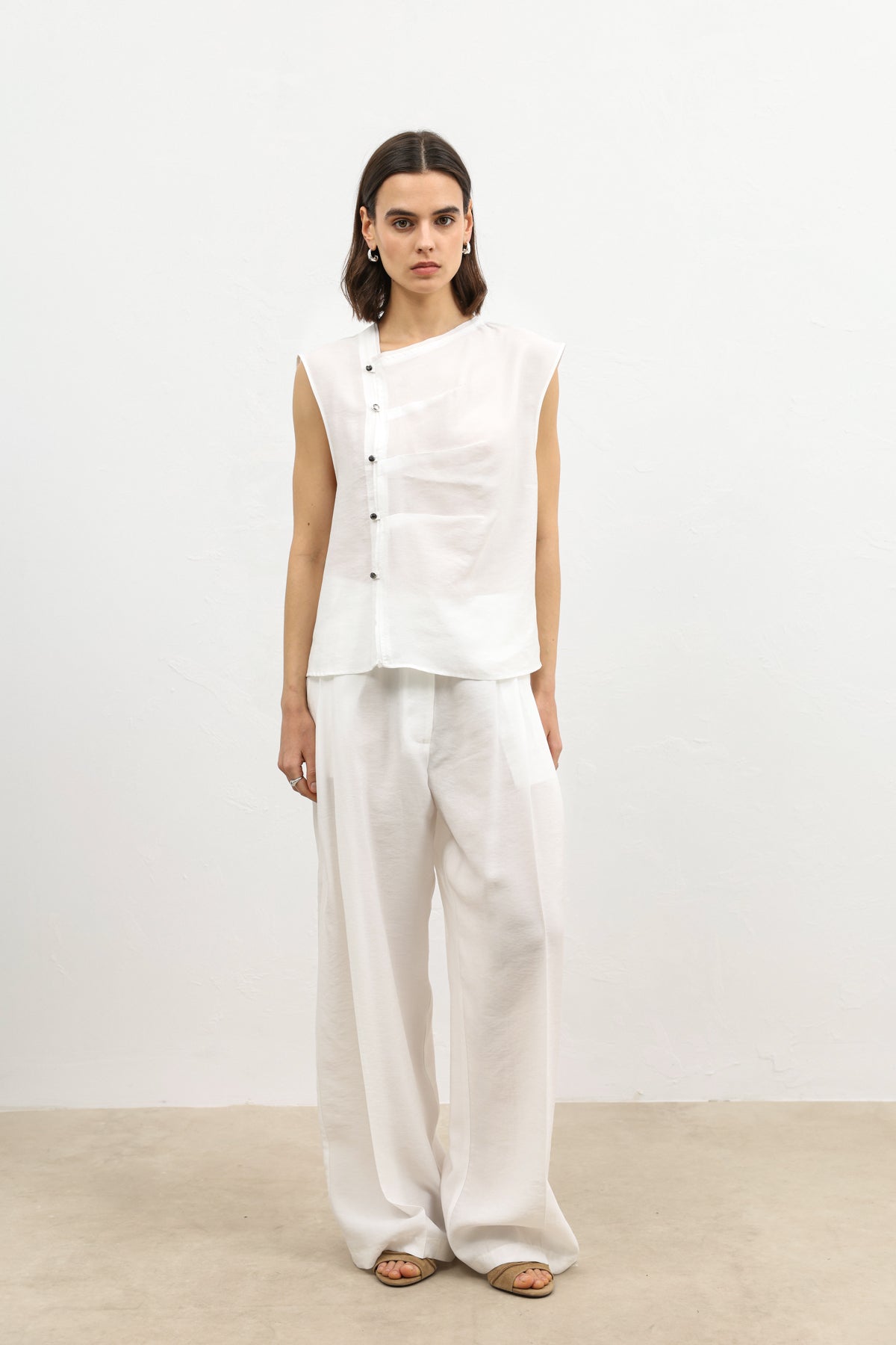 Kadın Lyocell Karışımlı Ekru Bol Paça Pantolon