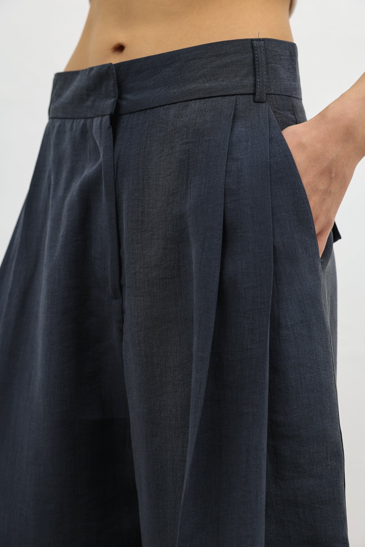 Kadın Lyocell Karışımlı Geniş Paça Lacivert Pantolon