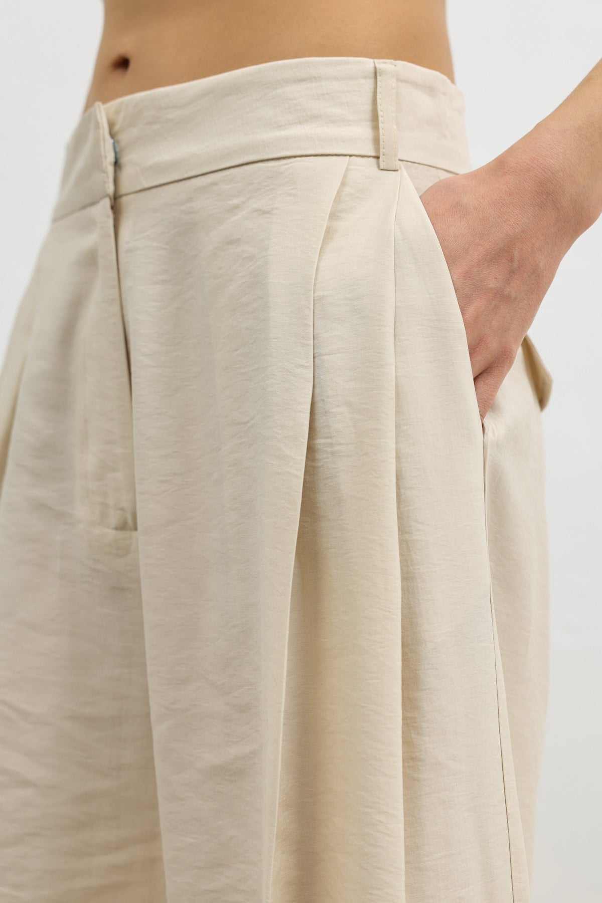 Kadın Lyocell Karışımlı Taş Rengi Geniş Paça Pantolon