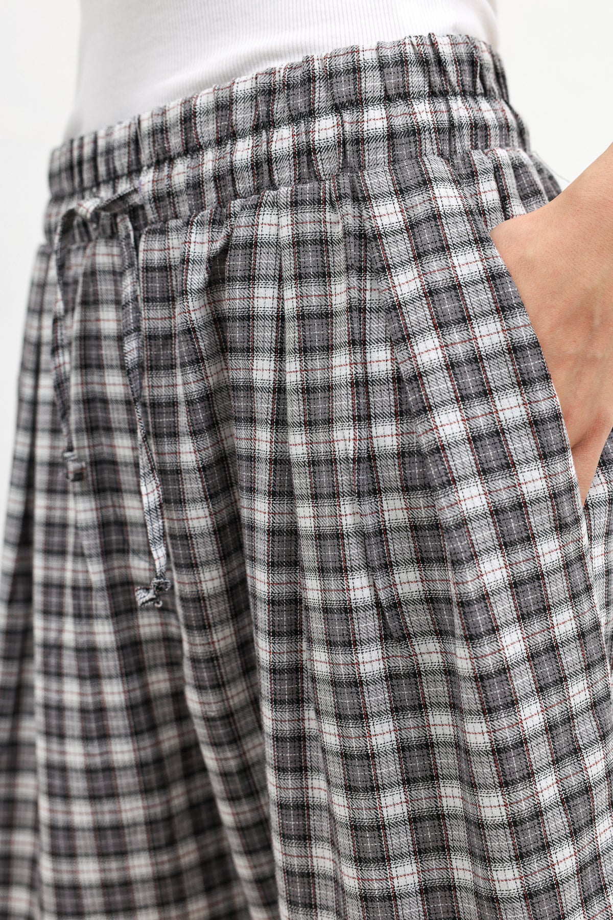 Ayarlanabilir Manşetli Ekose Kadın Pantolon Gri