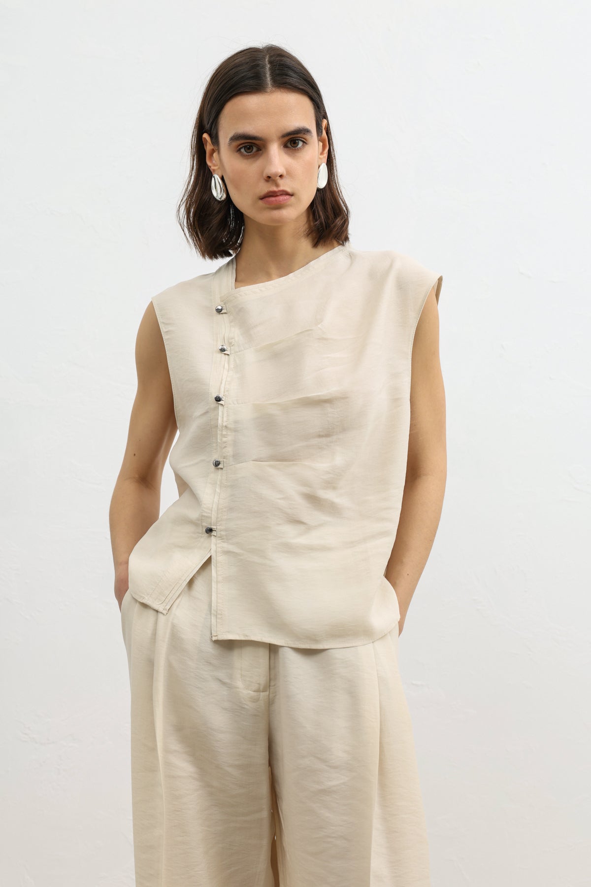 Kadın Lyocell Karışımlı Taş Rengi Düğmeli Gömlek