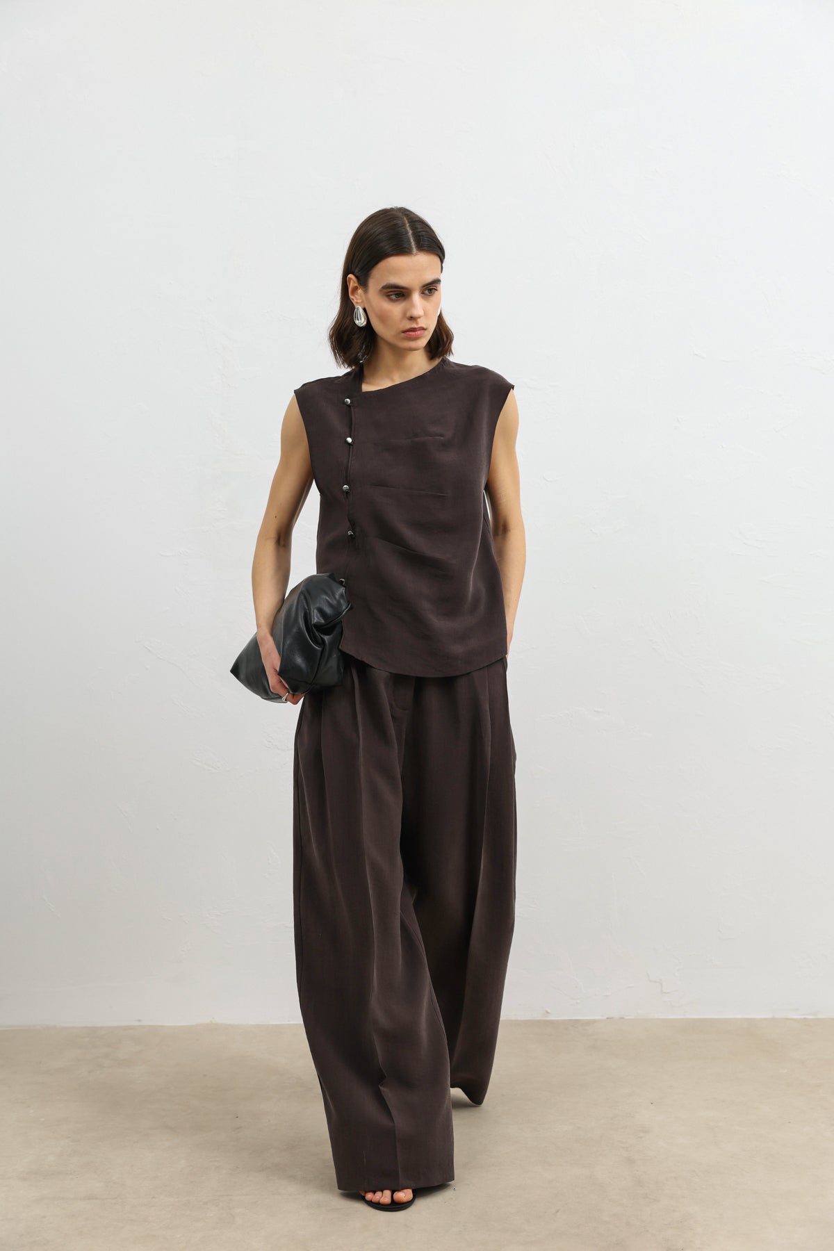 Kadın Likralı Viskon Karışımlı Düğmeli Gömlek Koyu Kahve